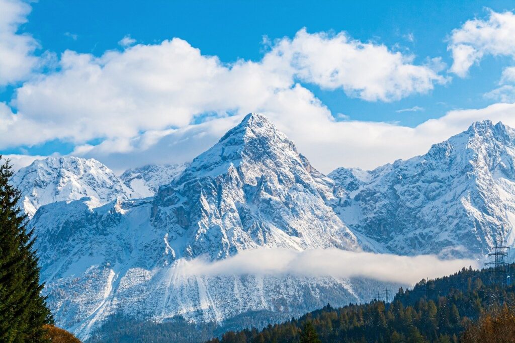 mountains, dolomites, alps-6540497.jpg